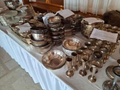 2#8574 Arredi e attrezzature per ristorazione e hotel