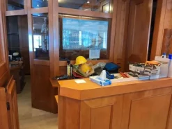2#8574 Arredi e attrezzature per ristorazione e hotel