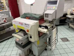 6#7940 Arredi e attrezzature reparto macelleria