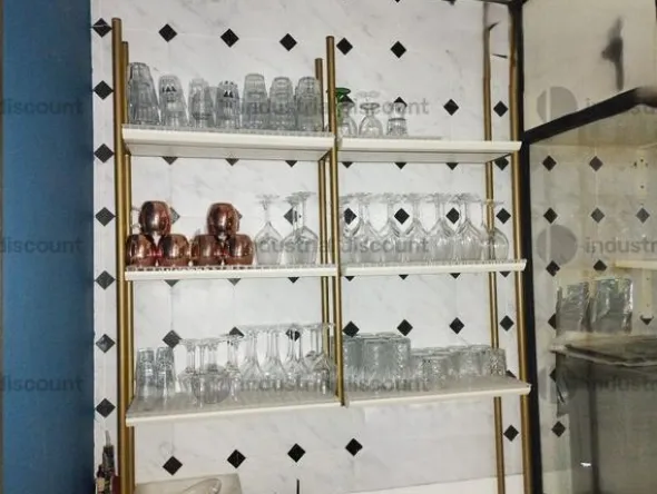 1#8919 Arredi ed accessori da bar