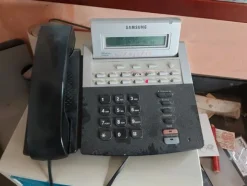 1#8426 Arredi ed apparecchiature elettroniche da ufficio
