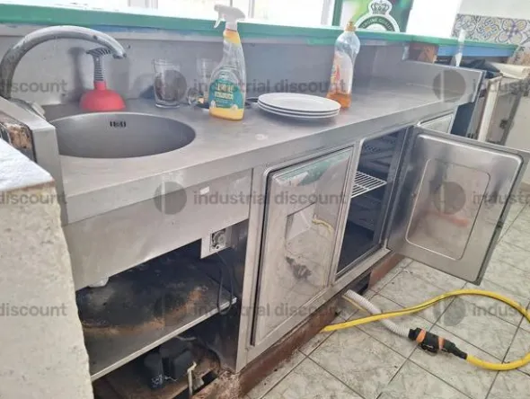 1#10023 Arredi ed attrezzature da cucina