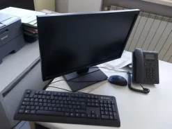 8#7722 Arredi e macchine da ufficio