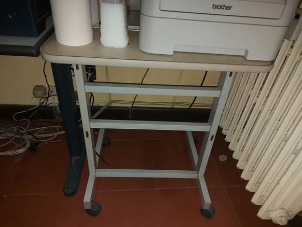 1#8116 Arredi e macchine elettroniche da ufficio