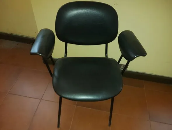 1#8116 Arredi e macchine elettroniche da ufficio