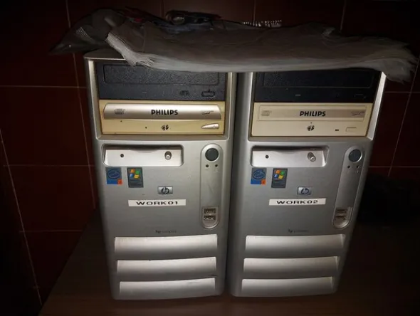 1#8116 Arredi e macchine elettroniche da ufficio