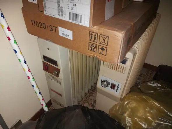 1#8116 Arredi e macchine elettroniche da ufficio