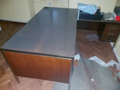 1#8116 Arredi e macchine elettroniche da ufficio