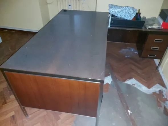 1#8116 Arredi e macchine elettroniche da ufficio