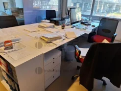 1#8931 Arredi e macchine eletttroniche da ufficio