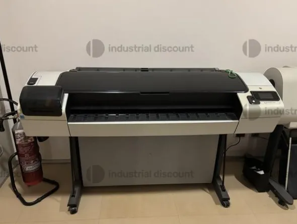 1#8931 Arredi e macchine eletttroniche da ufficio