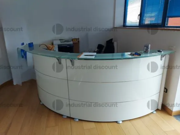 1#10107 Arredo da ufficio ed attrezzature elettroniche d'ufficio