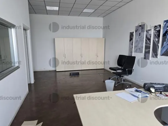 9#10268 Arredo d'ufficio
