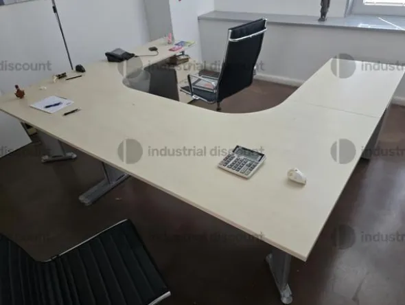9#10268 Arredo d'ufficio