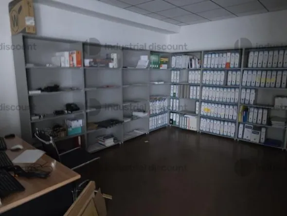 9#10268 Arredo d'ufficio