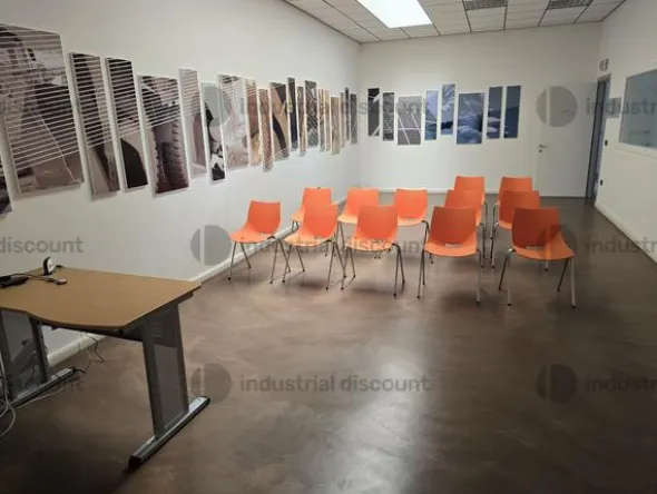 9#10268 Arredo d'ufficio