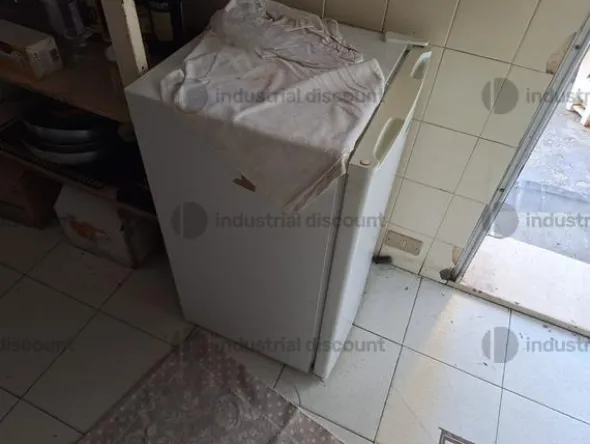 2#10168 Arredo e attrezzatura ristorante