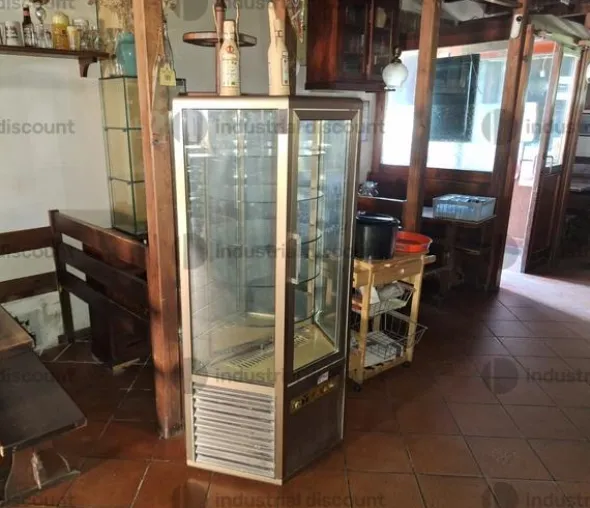 2#10168 Arredo e attrezzatura ristorante