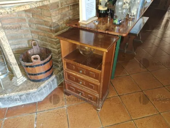 2#10168 Arredo e attrezzatura ristorante