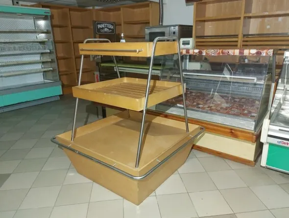 12#7897 Arredo e attrezzature da supermercato