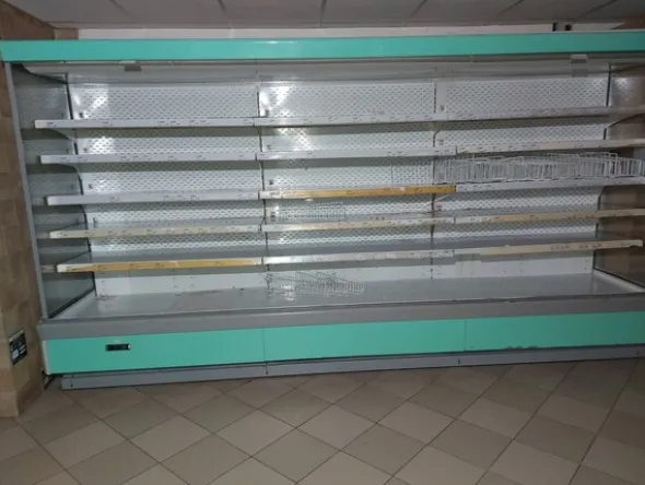 12#7897 Arredo e attrezzature da supermercato