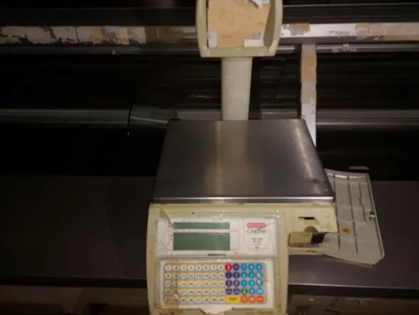 12#7897 Arredo e attrezzature da supermercato