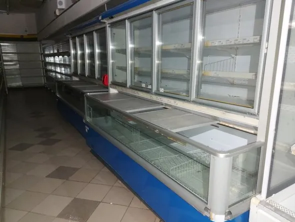 12#7897 Arredo e attrezzature da supermercato