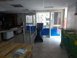 12#7897 Arredo e attrezzature da supermercato