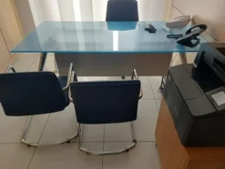 25#7897 Arredo e attrezzature ufficio