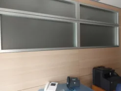 25#7897 Arredo e attrezzature ufficio