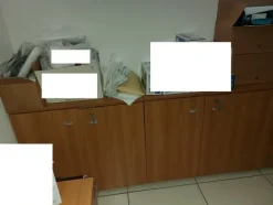 25#7897 Arredo e attrezzature ufficio