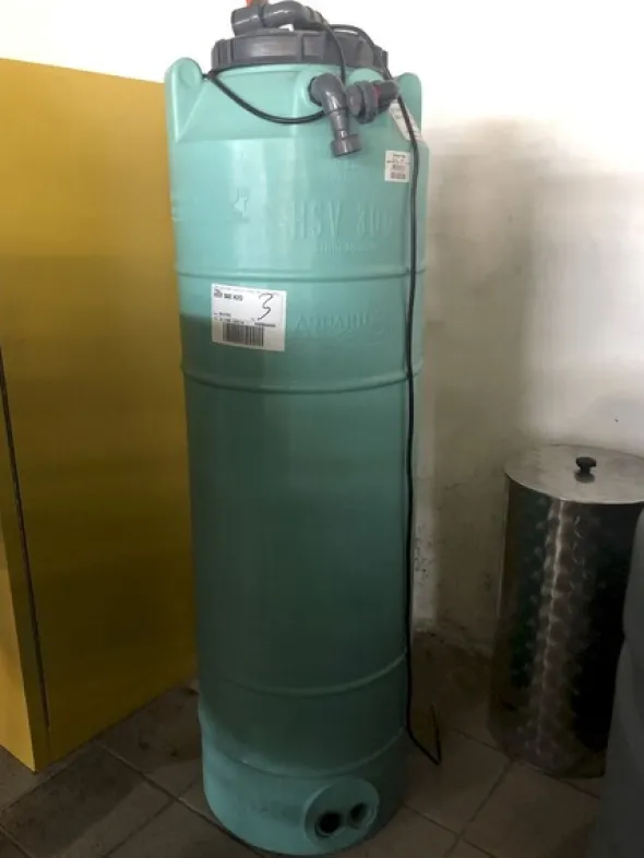 3#79980 Arredo e materiale da ufficio serbatoi cisterne e compressore Abac
