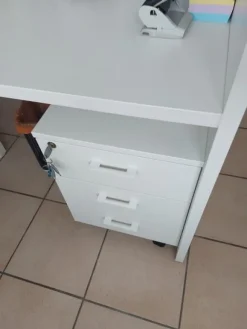 1#8354 Arredo e mobili da ufficio