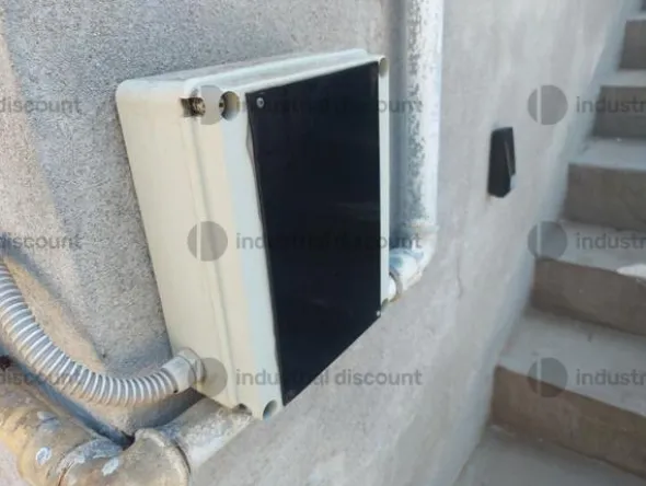 1#9898 Arredo uffici, apparecchiature elettroniche e impianti