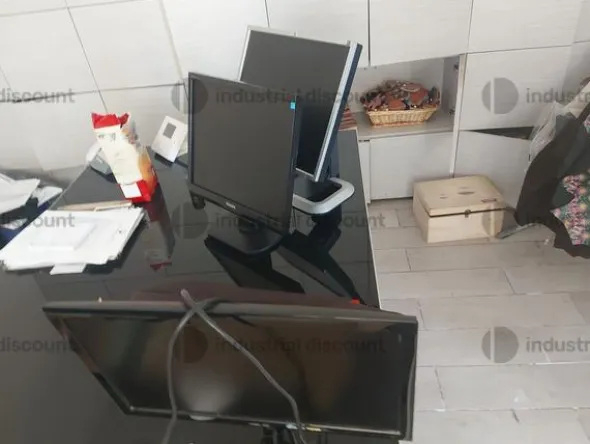 1#9898 Arredo uffici, apparecchiature elettroniche e impianti