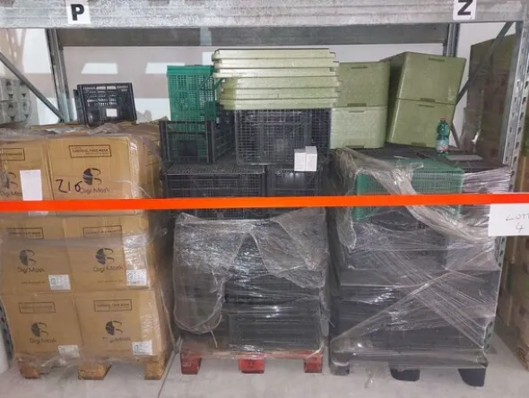 4#8578 Articoli per la casa e igiene personale