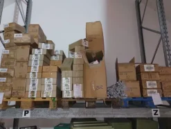 4#8578 Articoli per la casa e igiene personale