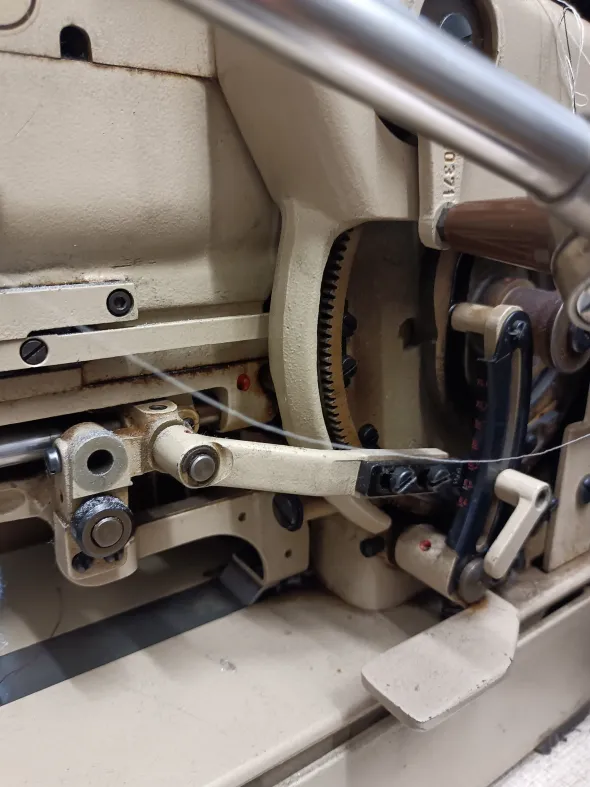 ASOLATRICE DA CAMICERIA PFAFF 3116