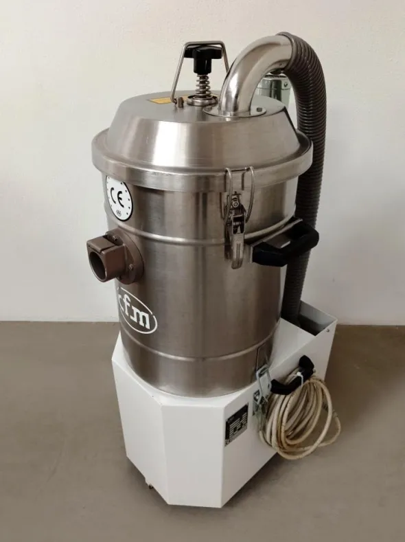 ASPIRATORE INDUSTRIALE PER POLVERI CFM 3151 X (ASP-53)