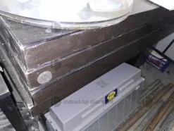 1#9175 Asta di arredo ufficio e attrezzatura edile