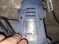 1#9175 Asta di arredo ufficio e attrezzatura edile