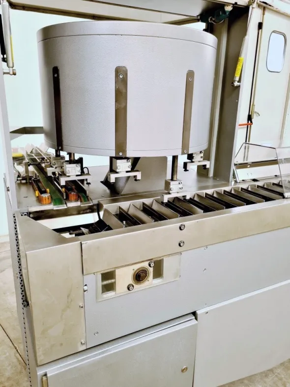 ASTUCCIATRICE AUTOMATICA MARCHESINI MOD. BA 400