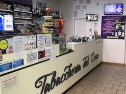 #23928 Attività bar tabacchi nel corso principale