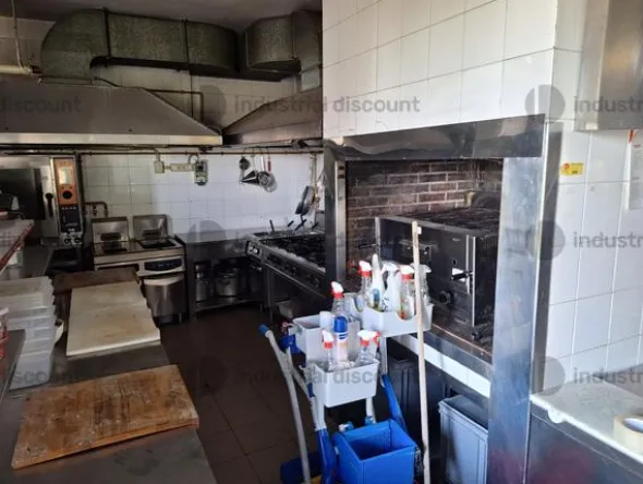 1#8900 Attività di Albergo 3* con Ristorante e Tabaccheria