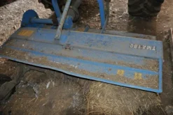 2#7012 Attrezzatura agricola