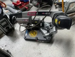 4#8098 Attrezzatura da cantiere edile