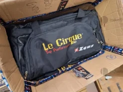 2#9743 Attrezzatura da circo