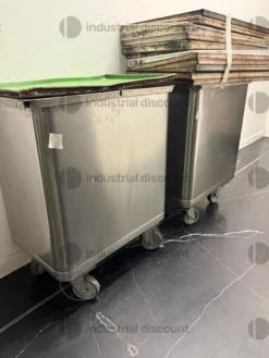 2#9447 Attrezzatura da cucina professionale