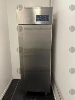 2#9447 Attrezzatura da cucina professionale