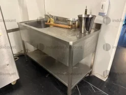 2#9447 Attrezzatura da cucina professionale